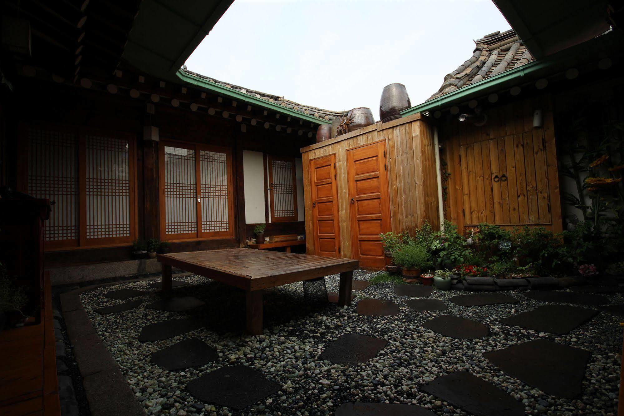 Ohbok Guesthouse Seoul Exterior photo