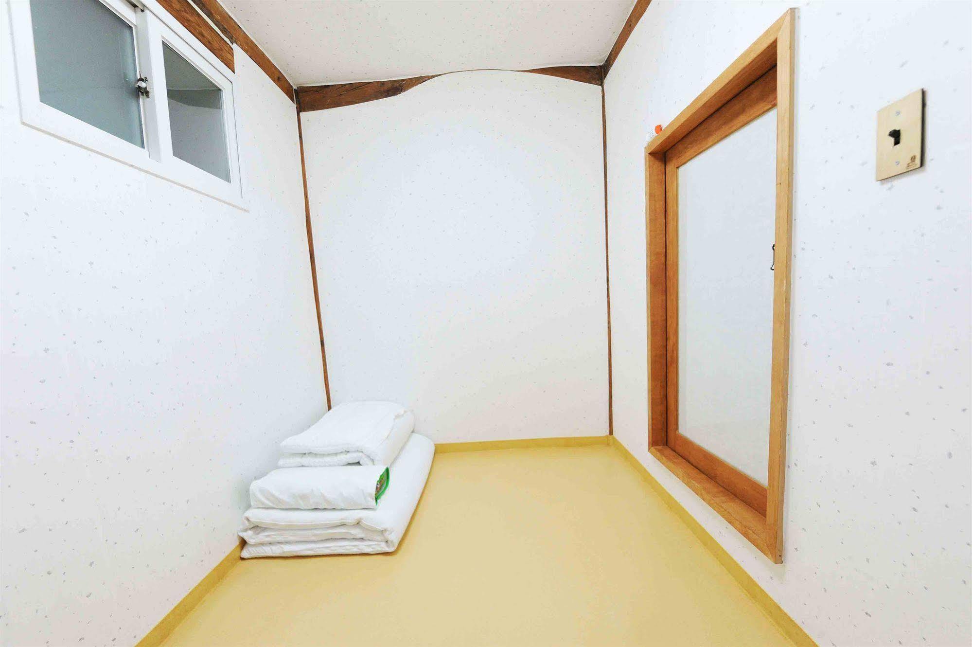 Ohbok Guesthouse Seoul Exterior photo