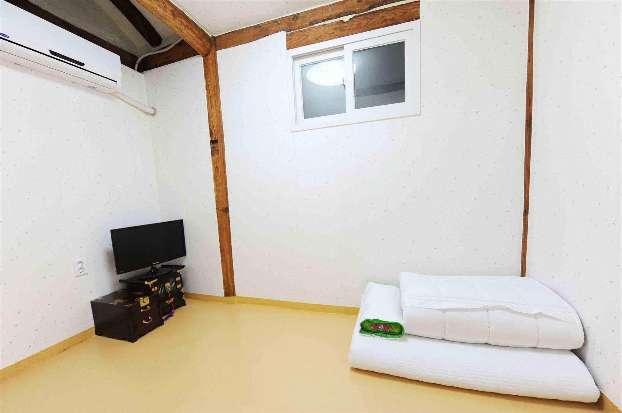 Ohbok Guesthouse Seoul Exterior photo